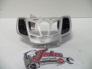 Usagé Grille aération tableau de bord Ford Fiesta 6 (JA8) 1.25 16V Prix sur demande proposé par Autodemontage Joko B.V.
