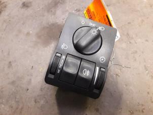 Used Light switch Opel Astra G Caravan (F35) 1.6 16V Price on request offered by Autodemontage Joko B.V.