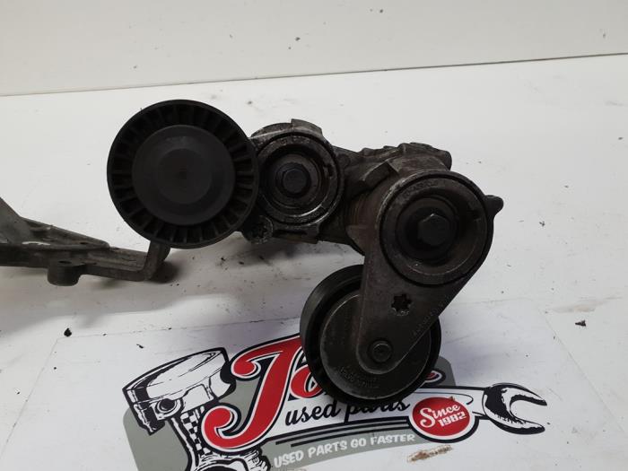 Usados Rodillo tensor correa múltiple Ford Focus 2 2.5 20V ST Precio de solicitud ofrecido por Autodemontage Joko B.V.
