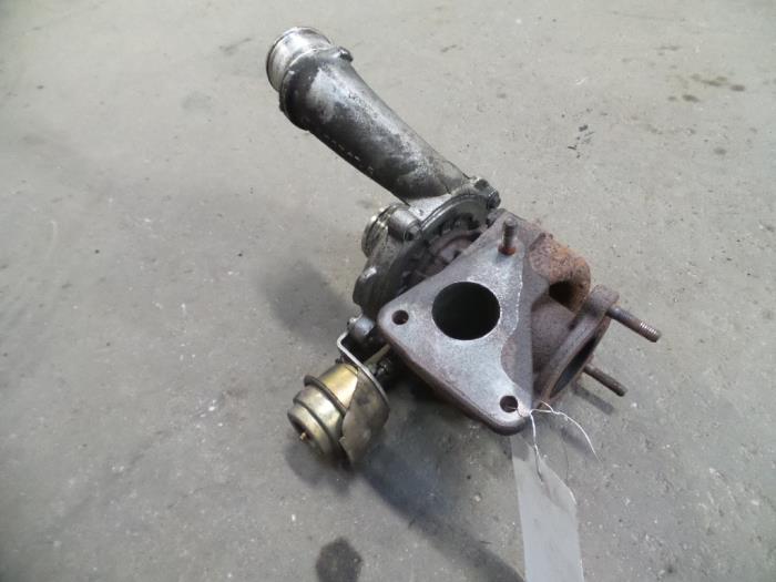 Gebrauchte Turbo Renault Megane II Grandtour (KM) 1.9 dCi 115 Preis auf Anfrage angeboten von Autodemontage Joko B.V.