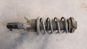 Used Front shock absorber rod, right Skoda Fabia II Combi 1.9 TDi Price on request offered by Autodemontage Joko B.V.