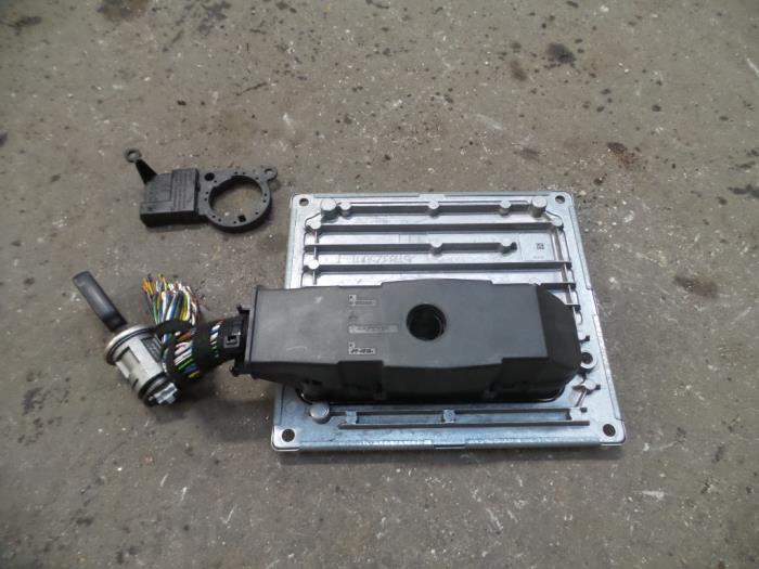 Gebrauchte Engine management computer Ford Ka I 1.3i Preis auf Anfrage angeboten von Autodemontage Joko B.V.