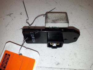 Used Heater resistor Volvo S40/V40 Price on request offered by Autodemontage Joko B.V.
