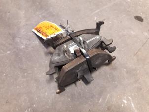 Used Front brake pad Seat Leon (1M1) 1.9 TDI 110 Price on request offered by Autodemontage Joko B.V.