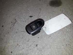 Used Electric window switch Seat Leon (1M1) 1.9 TDI 110 Price on request offered by Autodemontage Joko B.V.