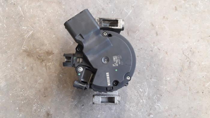 Dynamo from a Ford S-Max (GBW) 2.0 16V 2006