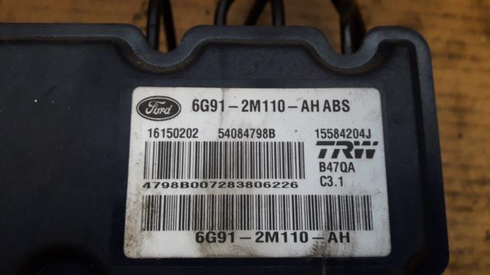 ABS pump from a Ford S-Max (GBW) 2.0 16V 2006