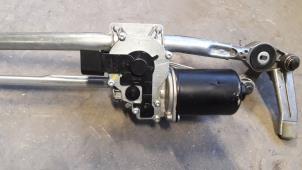 Used Front wiper motor BMW 3 serie (E90) 320i 16V Price on request offered by Autodemontage Joko B.V.