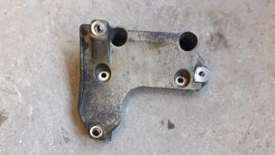 Used Air conditioning bracket BMW 3 serie (E90) 320i 16V Price on request offered by Autodemontage Joko B.V.