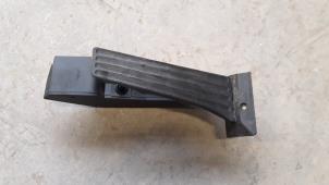 Used Accelerator pedal BMW 3 serie (E90) 320i 16V Price on request offered by Autodemontage Joko B.V.