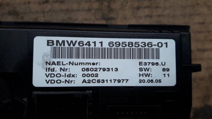 Heizung Bedienpaneel van een BMW 3 serie (E90) 320i 16V 2005