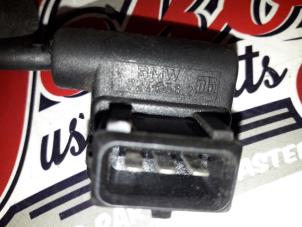 Capteur PMH d'un BMW 3 serie (E36/4) 318i 1992