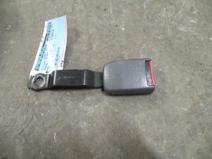 Used Front seatbelt buckle, right Hyundai Atos 1.1 12V Price on request offered by Autodemontage Joko B.V.
