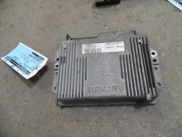 Used Engine management computer Renault Clio II (BB/CB) 1.4 Price on request offered by Autodemontage Joko B.V.