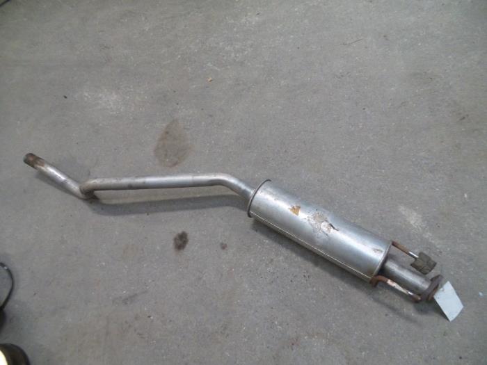 Gebrauchte Auspuff Mitteldämpfer Opel Astra Preis auf Anfrage angeboten von Autodemontage Joko B.V.