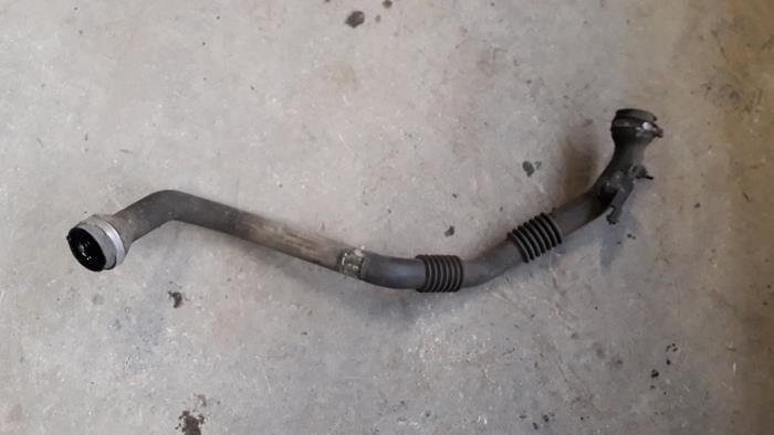 Gebrauchte Intercooler Rohr Renault Kangoo Express (FW) 1.5 dCi 75 Preis auf Anfrage angeboten von Autodemontage Joko B.V.