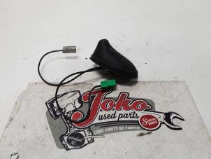 Used Antenna Peugeot 807 2.0 HDi FAP Price on request offered by Autodemontage Joko B.V.