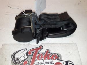 Used Rear seatbelt, right Peugeot 306 Price on request offered by Autodemontage Joko B.V.