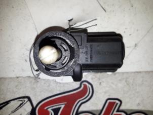 Used Headlight washer motor Ford Transit Price on request offered by Autodemontage Joko B.V.