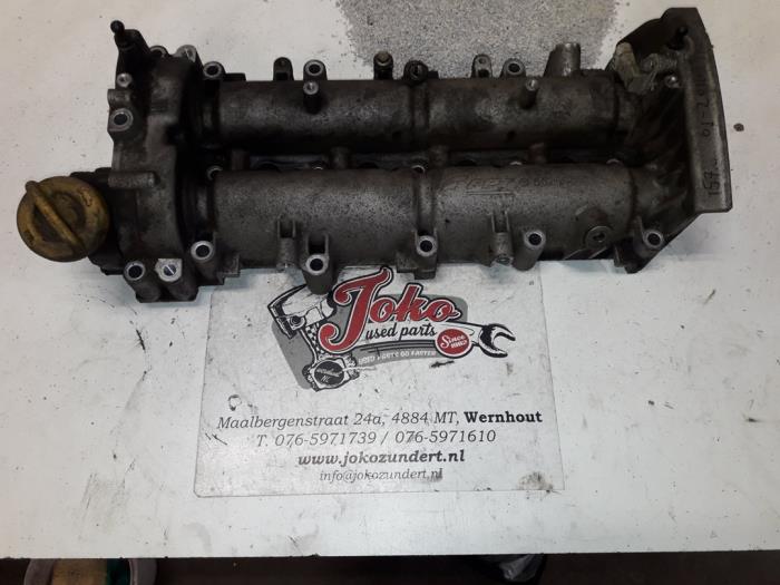 Gebrauchte Nockenwellengehäuse Fiat Bravo (198A) 1.6 JTD Multijet 105 Preis auf Anfrage angeboten von Autodemontage Joko B.V.