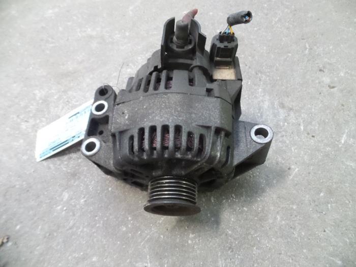 Begagnade Dynamo Ford Ka I 1.6i SportKa Pris på förfrågan erbjuds av Autodemontage Joko B.V.