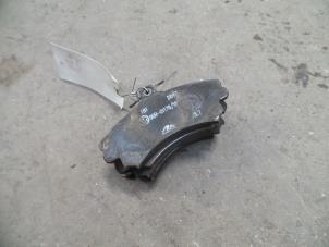Used Front brake pad Mitsubishi Space Star (DG) 1.3 16V Price on request offered by Autodemontage Joko B.V.