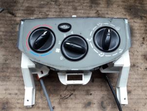 Used Heater control panel Opel Vivaro 2.0 CDTI Price on request offered by Autodemontage Joko B.V.
