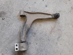 Used Front lower wishbone, right Opel Signum (F48) 2.2 DGI 16V Price on request offered by Autodemontage Joko B.V.