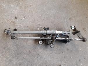 Used Wiper mechanism Opel Signum (F48) 2.2 DGI 16V Price on request offered by Autodemontage Joko B.V.