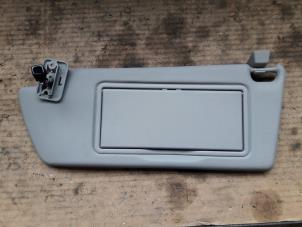 Used Sun visor Opel Signum (F48) 2.2 DGI 16V Price on request offered by Autodemontage Joko B.V.