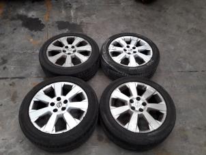 Used Set of sports wheels Opel Signum (F48) 2.2 DGI 16V Price on request offered by Autodemontage Joko B.V.