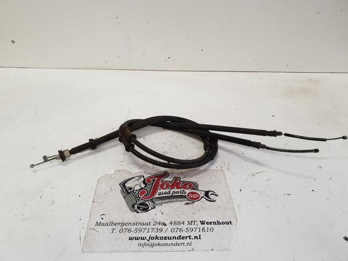 Parking brake cable from a Fiat Panda (169) 1.2 Fire 2004