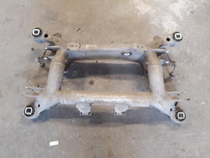 Gebrauchte Unterrahmen BMW 5 serie Touring (E61) 525d 24V Preis auf Anfrage angeboten von Autodemontage Joko B.V.