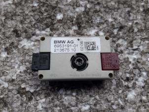 Used Antenna Amplifier BMW 5 serie Touring (E61) 525d 24V Price on request offered by Autodemontage Joko B.V.