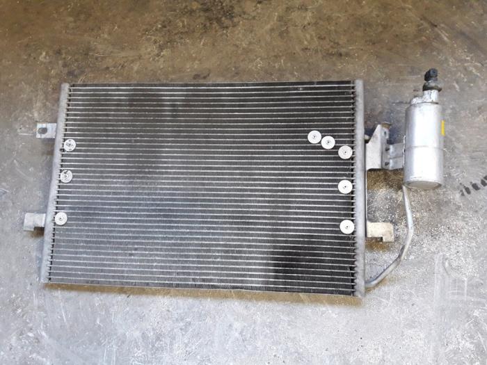 Gebrauchte Klima Kondensor Mercedes A (W168) 1.7 A-170 CDI 16V Preis auf Anfrage angeboten von Autodemontage Joko B.V.