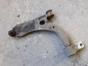 Used Front lower wishbone, left Ford Fusion 1.4 16V Price on request offered by Autodemontage Joko B.V.