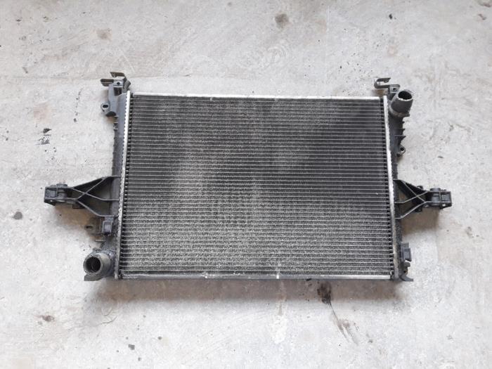 Usagé Radiateur Volvo S80 (TR/TS) 2.5 D Prix sur demande proposé par Autodemontage Joko B.V.