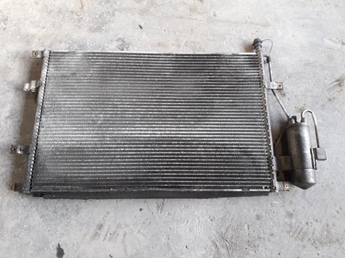 Gebrauchte Klima Kondensor Volvo S80 (TR/TS) 2.5 D Preis auf Anfrage angeboten von Autodemontage Joko B.V.