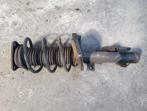 Used Front shock absorber rod, right Volvo S40 (MS) 1.6 D 16V Price on request offered by Autodemontage Joko B.V.