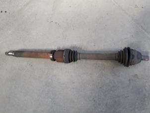 Used Front drive shaft, right Volvo S40 (MS) 1.6 D 16V Price on request offered by Autodemontage Joko B.V.