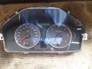 Used Instrument panel Volvo S40 (MS) 1.6 D 16V Price on request offered by Autodemontage Joko B.V.