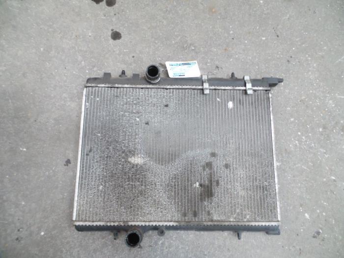 Gebrauchte Kühler Peugeot 307 (3A/C/D) 1.4 HDi Preis auf Anfrage angeboten von Autodemontage Joko B.V.