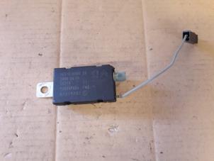 Used Antenna Amplifier Citroen C4 Picasso (UD/UE/UF) 1.6 HDiF 16V 110 Price on request offered by Autodemontage Joko B.V.