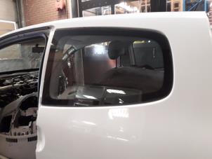 Used Window 2-door, rear left Renault Twingo II (CN) 1.5 dCi 70 Price on request offered by Autodemontage Joko B.V.