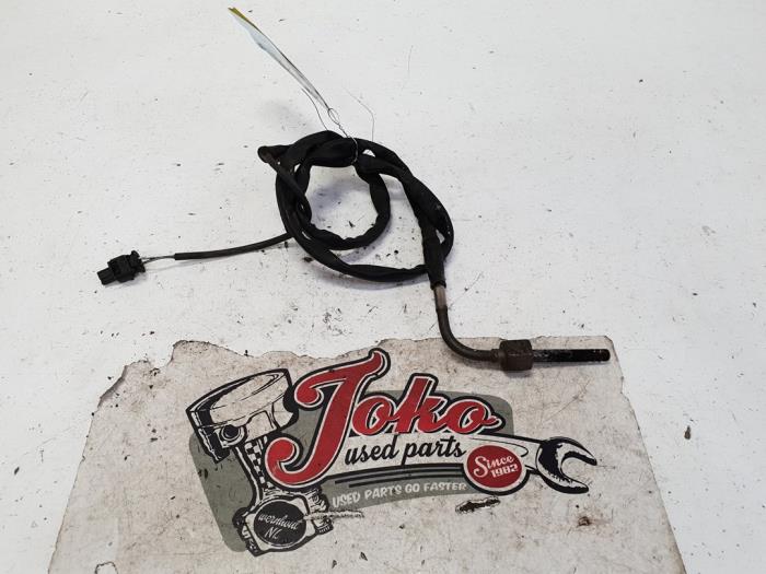 Usagé Sensor température d’échappement Chrysler 300 C 3.0 CRD V6 24V Prix sur demande proposé par Autodemontage Joko B.V.