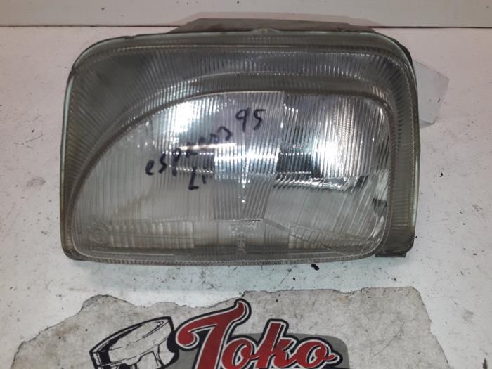 Używane Reflektor lewy Renault Express Cena na żądanie oferowane przez Autodemontage Joko B.V.
