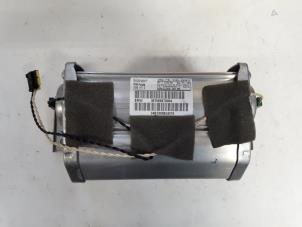 Used Right airbag (dashboard) BMW 1 serie (E87/87N) 118d 16V Price on request offered by Autodemontage Joko B.V.