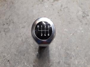Used Gear stick knob BMW 1 serie (E87/87N) 118d 16V Price on request offered by Autodemontage Joko B.V.