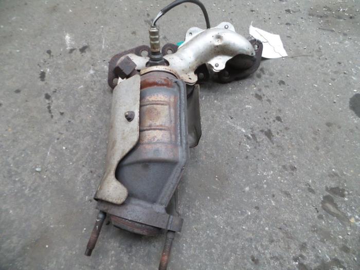 Używane Katalizator Ford Mondeo III 2.5 V6 24V Cena na żądanie oferowane przez Autodemontage Joko B.V.