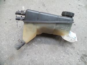 Used Expansion vessel Ford Mondeo III 2.5 V6 24V Price on request offered by Autodemontage Joko B.V.